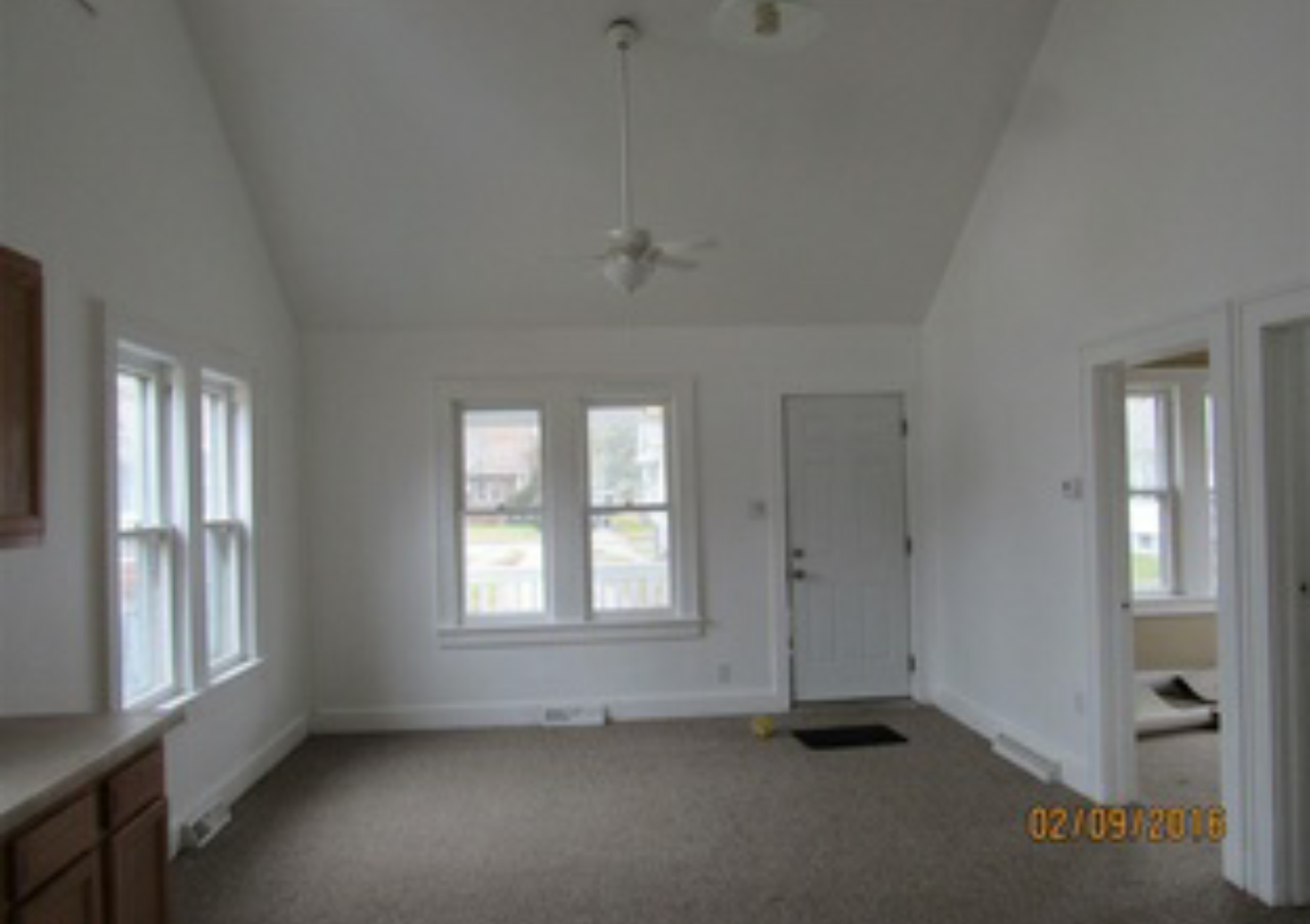 13 North Myrtle Street - Photo 3 of 6