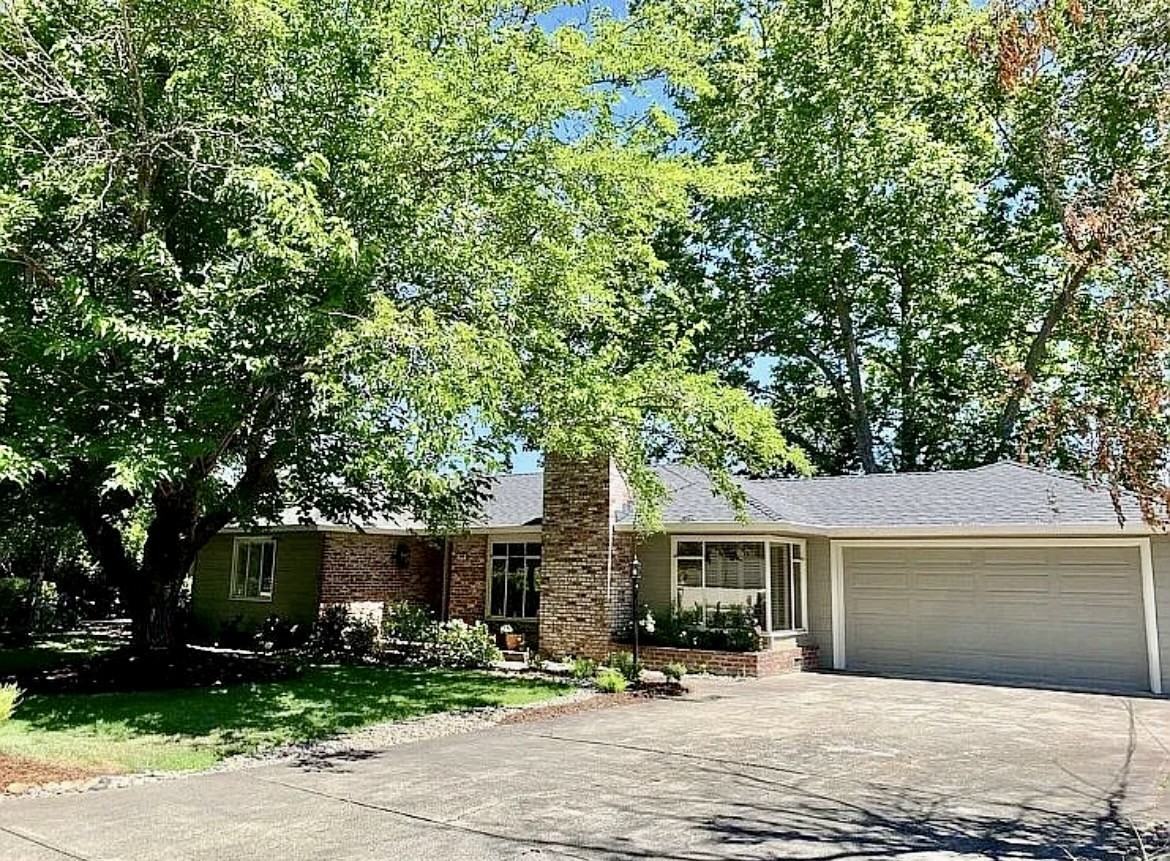 3860 Linda Vista Ave #NA - Photo 2 of 29