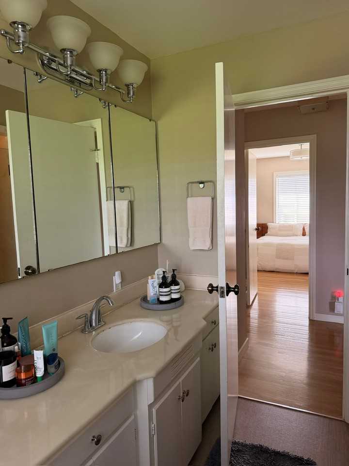 3860 Linda Vista Ave #NA - Photo 7 of 29