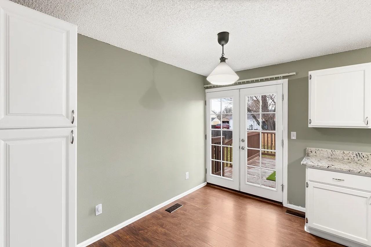 1245 Bayberry Dr #NA - Photo 4 of 16