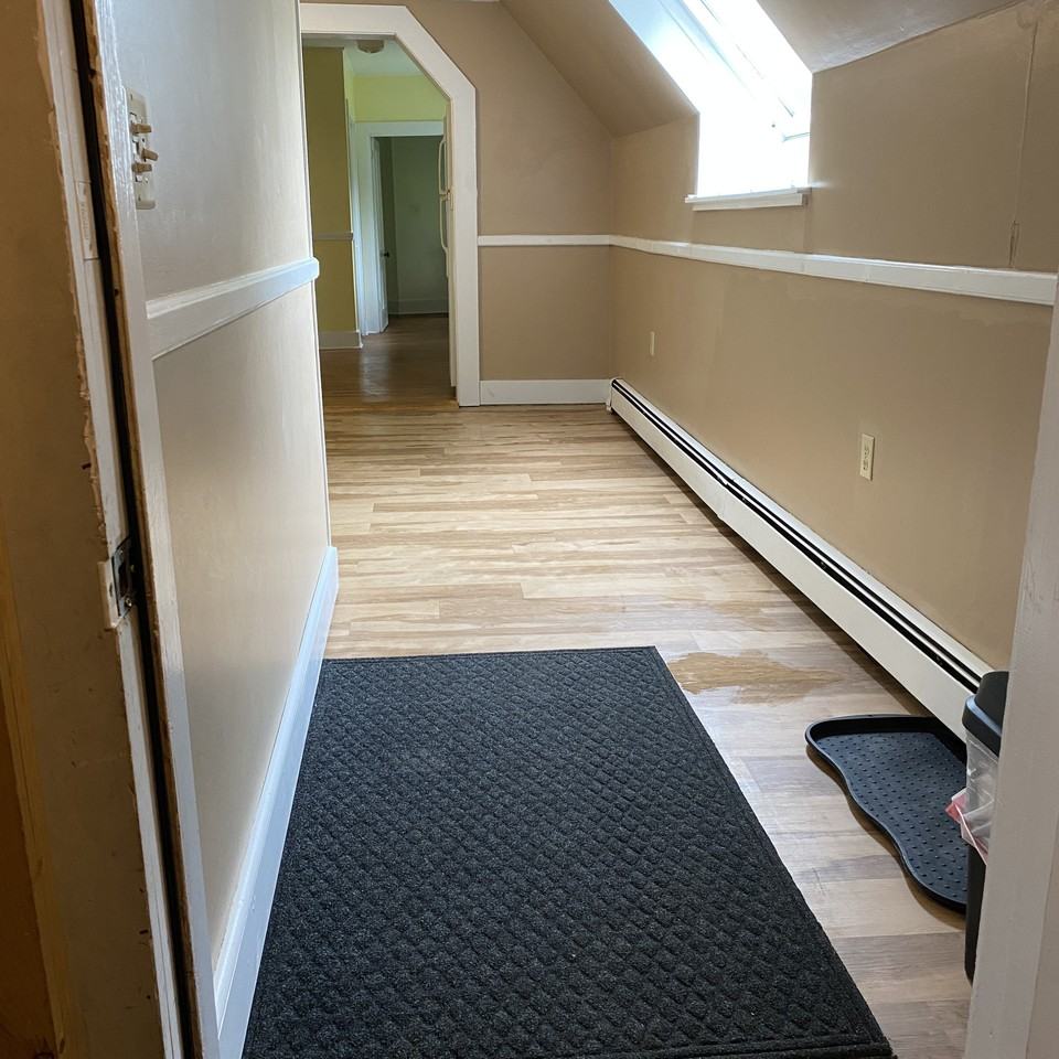 323 Pine St #4 - Photo 2 of 19