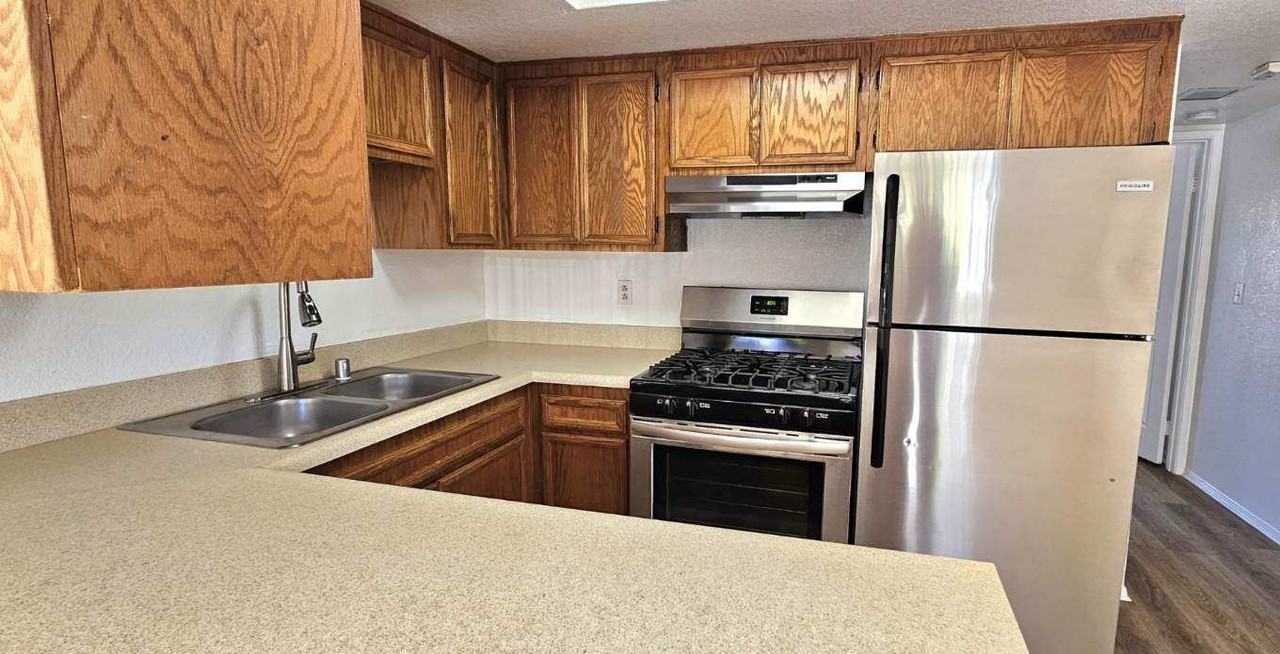 3411 Washington St #16 - Photo 2 of 14