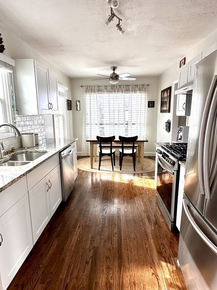 2560 Fillmore Ave #NA - Photo 7 of 35