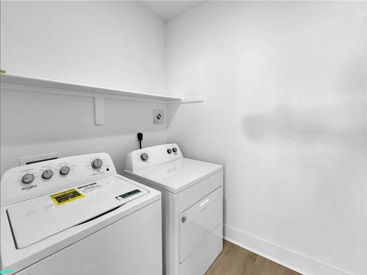 201 Collie Ave #NA - Photo 5 of 14