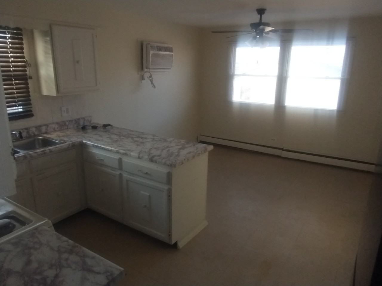 916 174th St #3 - Photo 5 of 6