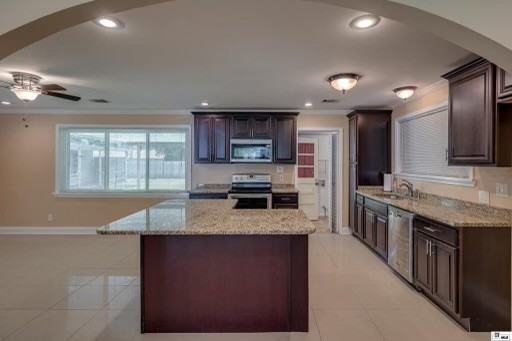 206 Walton St #NA - Photo 6 of 24