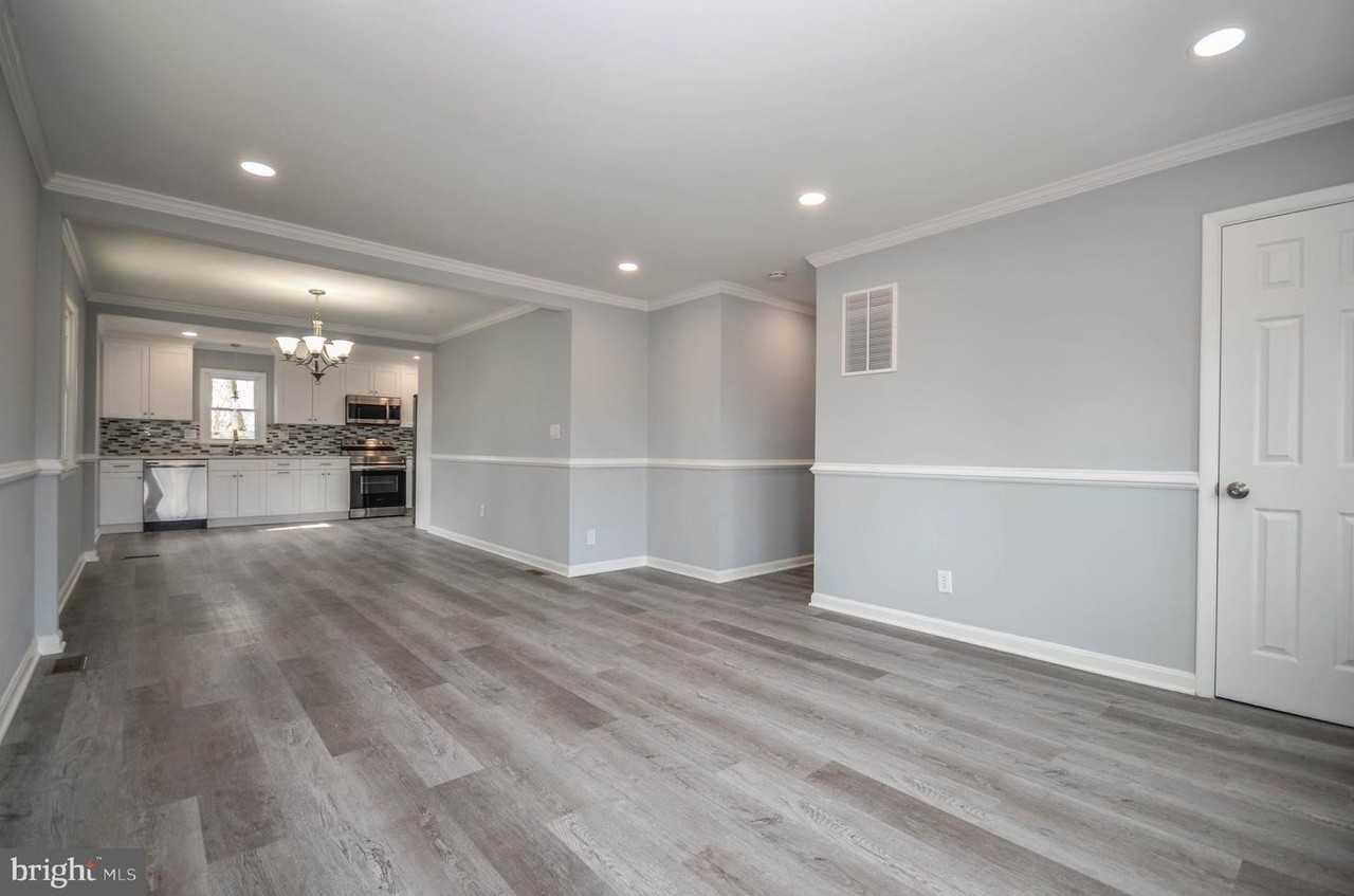 7582 Annapolis Rd #NA - Photo 4 of 13