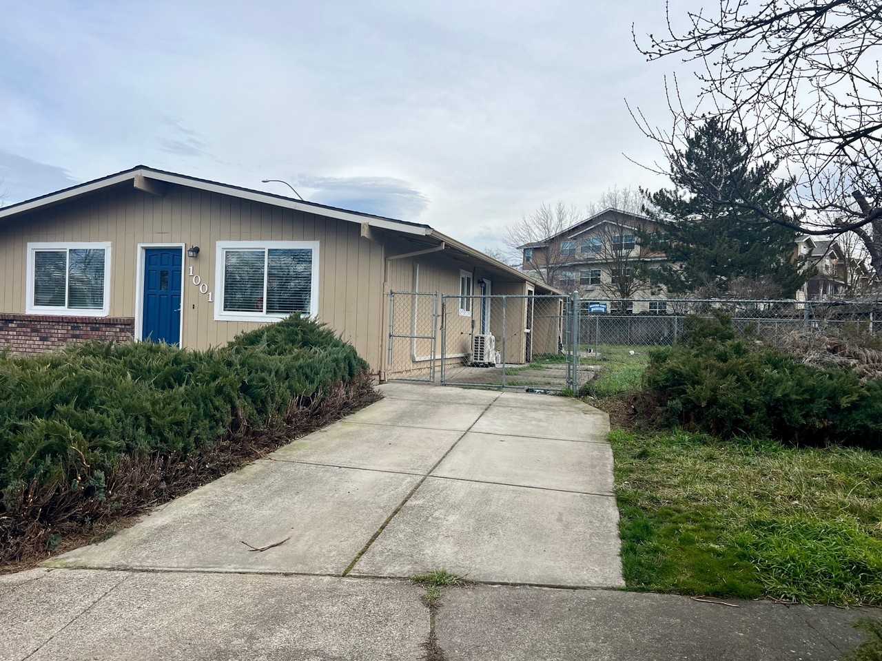 1001 Olympic Ave #1 - Photo 6 of 20