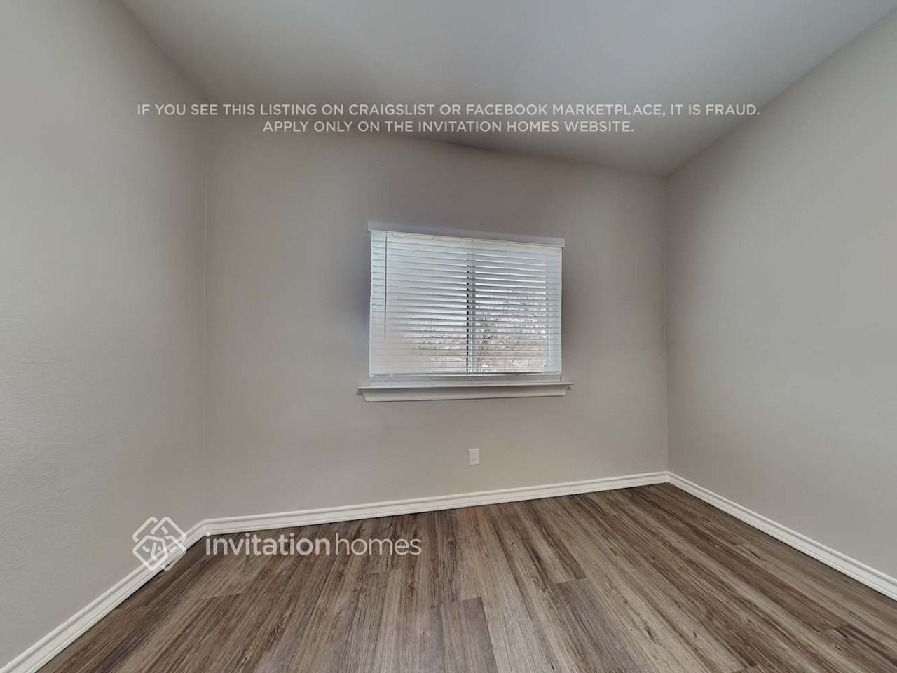 1944 Melrose St - Photo 6 of 18