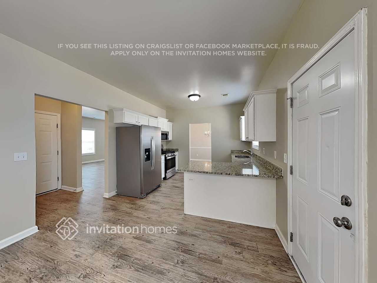 107 Brookvalley Xing - Photo 6 of 20