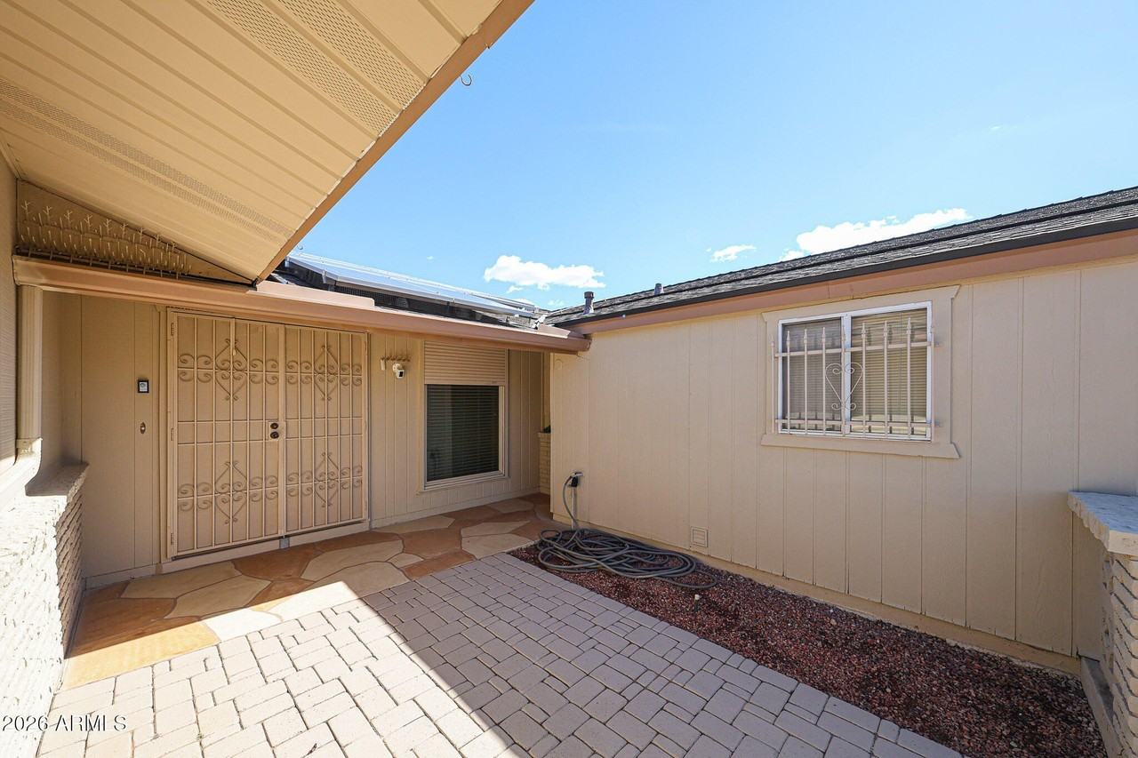 9821 N 110th Ave - Photo 7 of 50