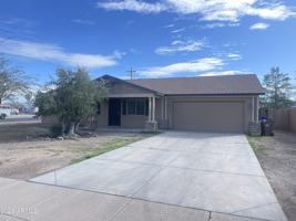 featured image of 633 N Park St