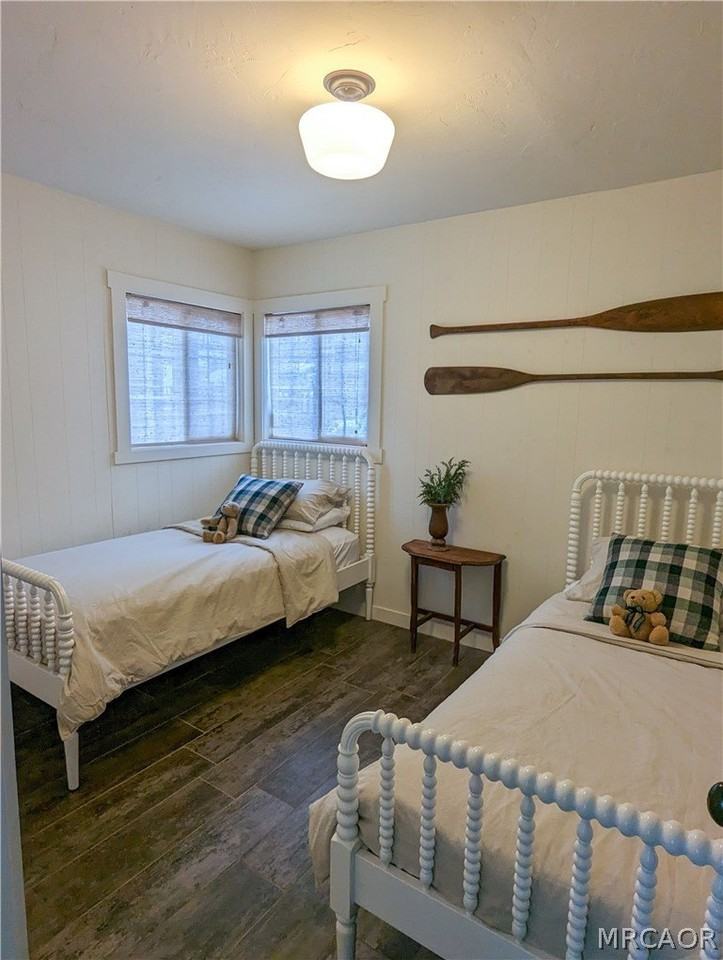 42897 Encino Rd - Photo 2 of 10