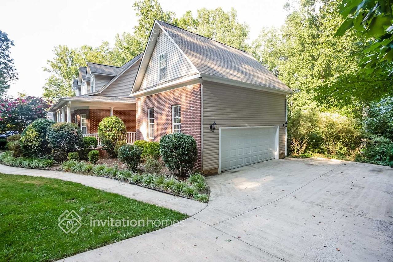 119 Big Oak Ln - Photo 4 of 11