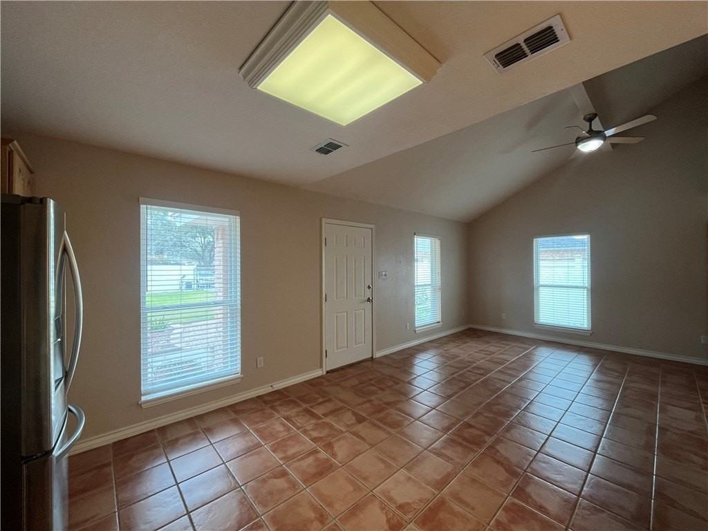 3118 Seafoam Dr Unit 2 #2 - Photo 5 of 12