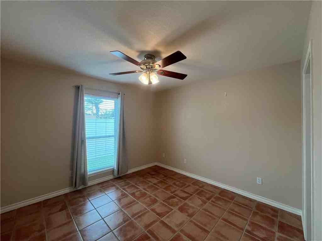 3118 Seafoam Dr Unit 2 #2 - Photo 6 of 12