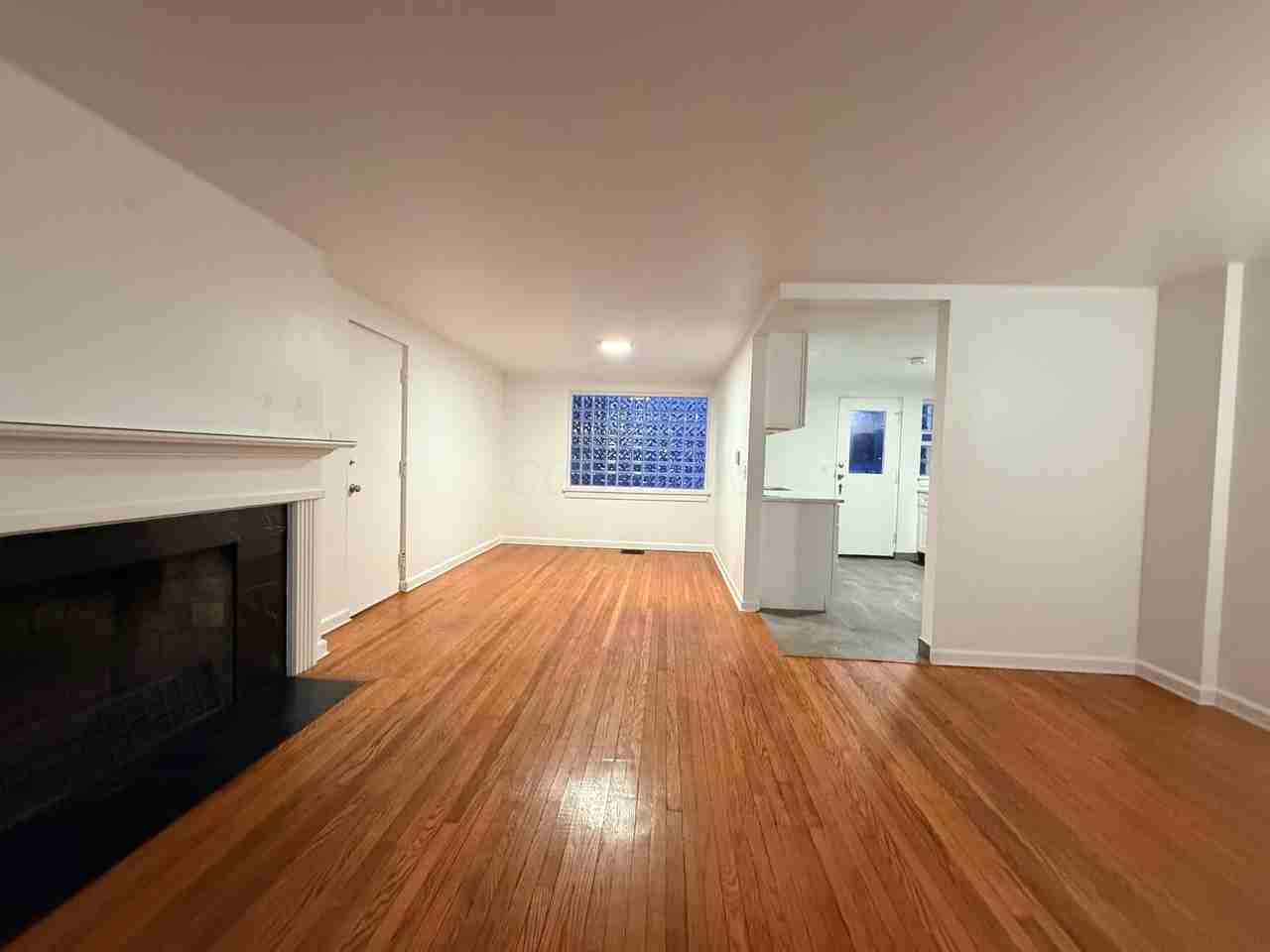 672 Sheridan Ave Unit A #A - Photo 3 of 16