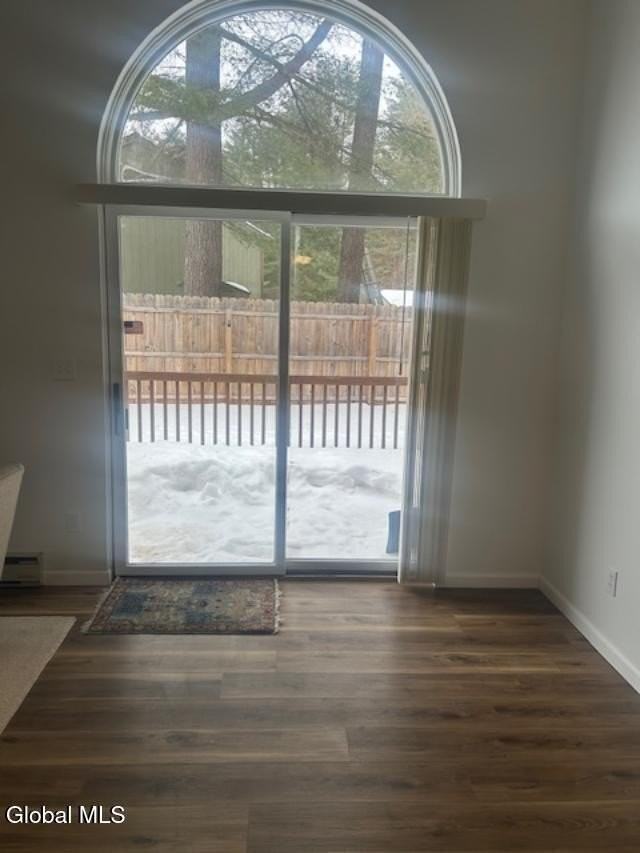 24 Queen Ann Ct - Photo 7 of 23