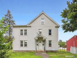 featured image of 8 Garden St