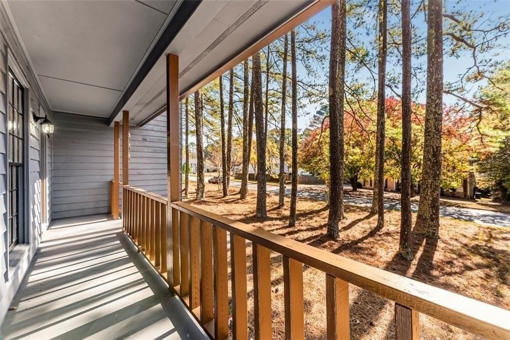 444 Wellington Way - Photo 3 of 24