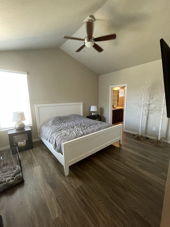 3002 Comet St #1 - Photo 6 of 27