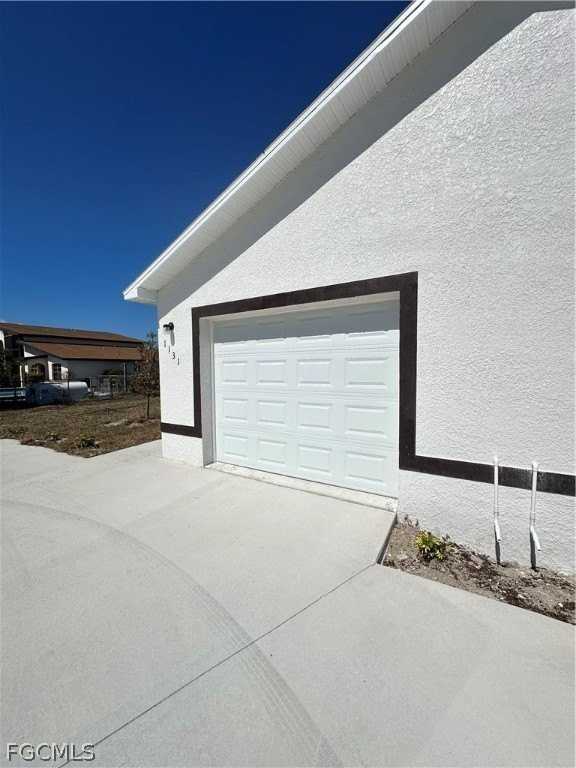 1131 Sw 16th Ter - Photo 5 of 36