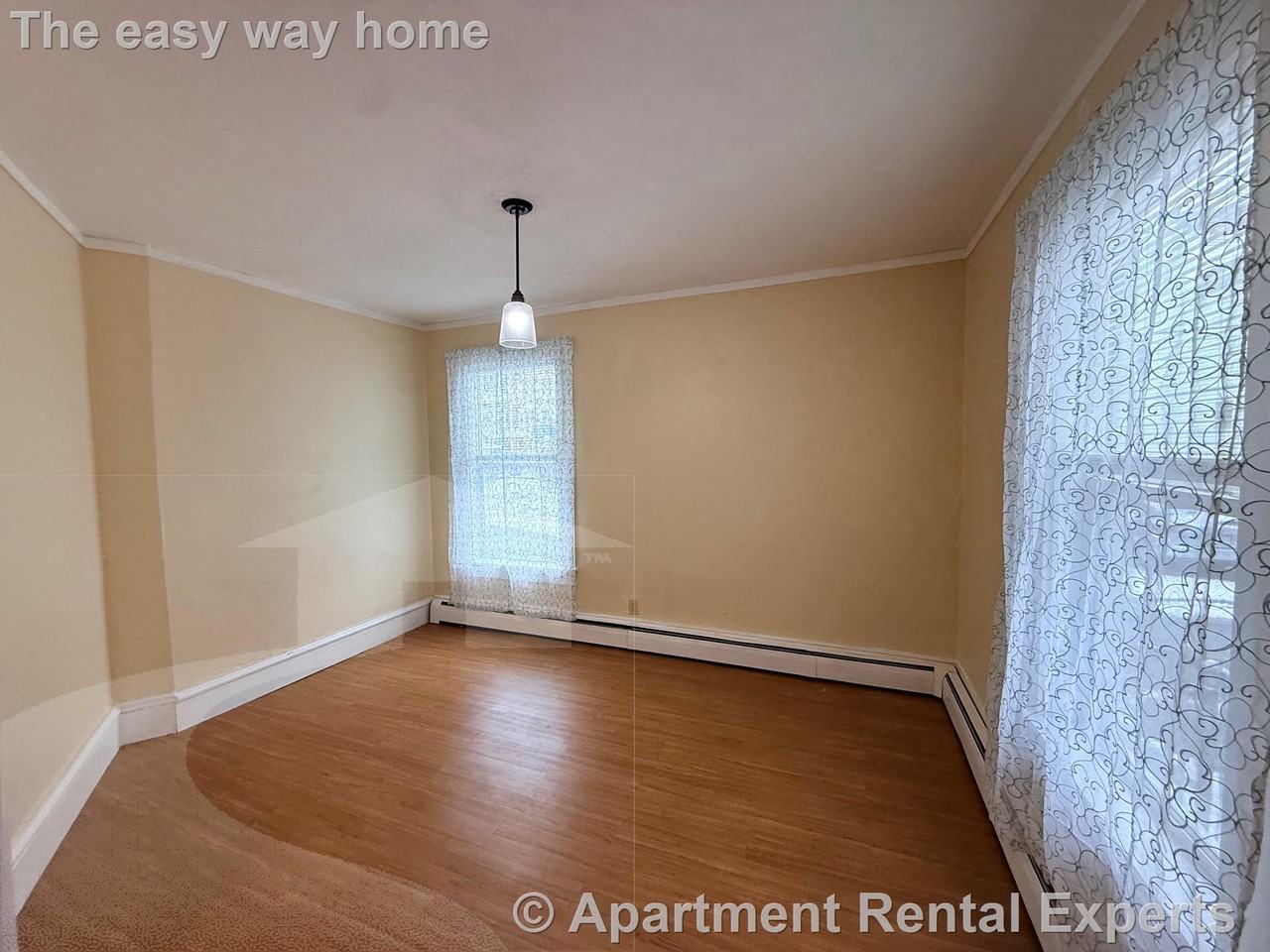 15 Laurel St #1 - Photo 7 of 12