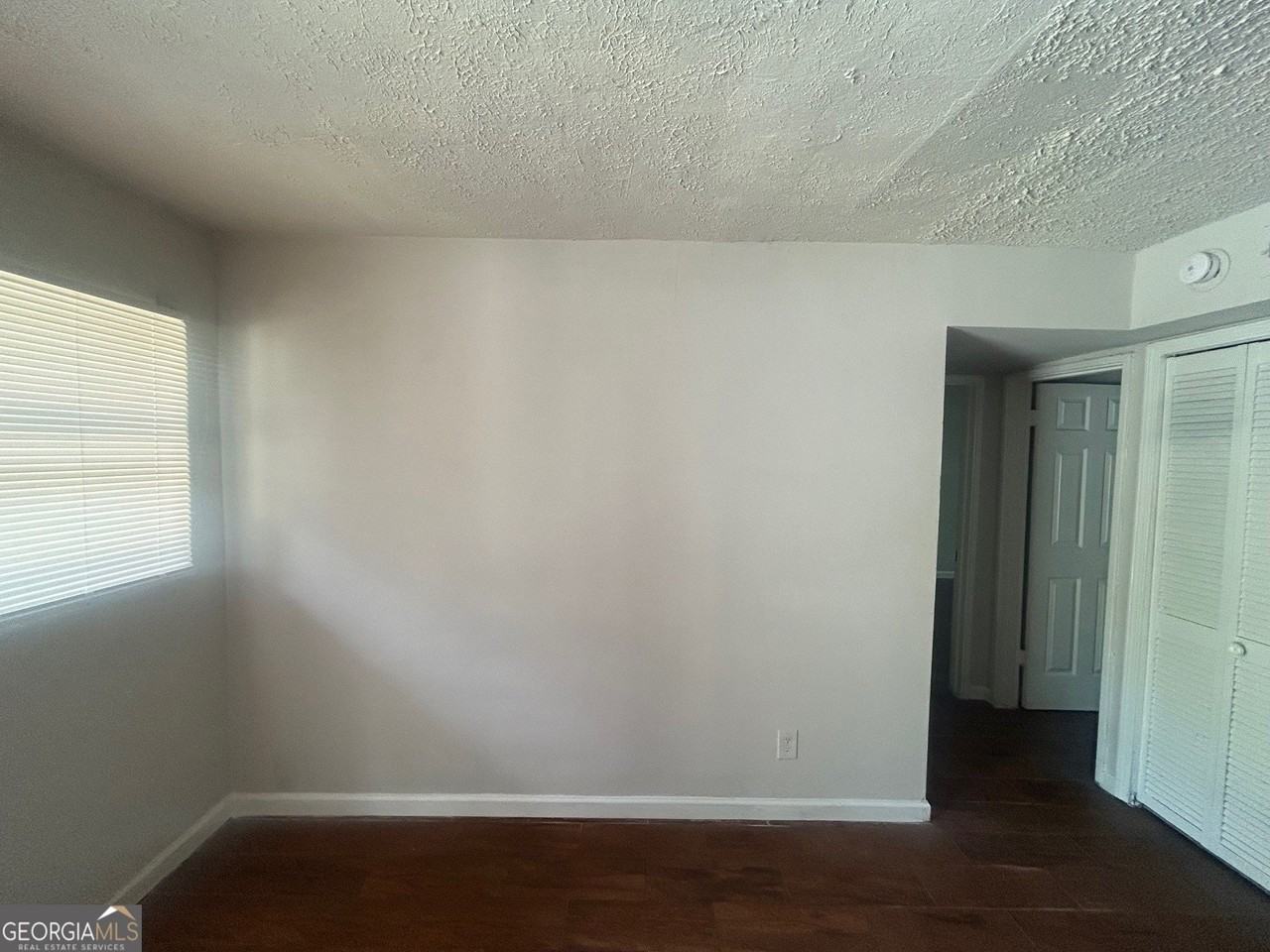 512 Lindsay St Nw Apt 10 #10 - Photo 3 of 16