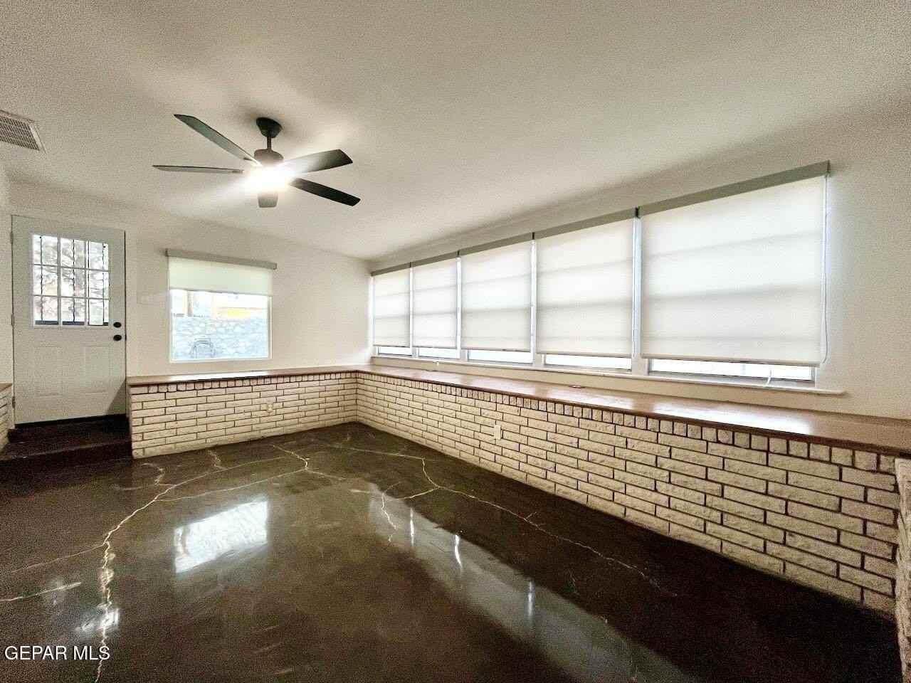 1203 Madeline Dr #B - Photo 3 of 14