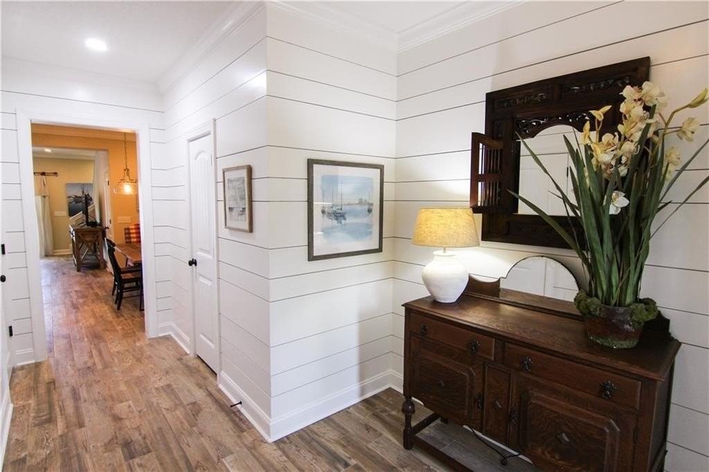 1503 Mariners Cir - Photo 2 of 29