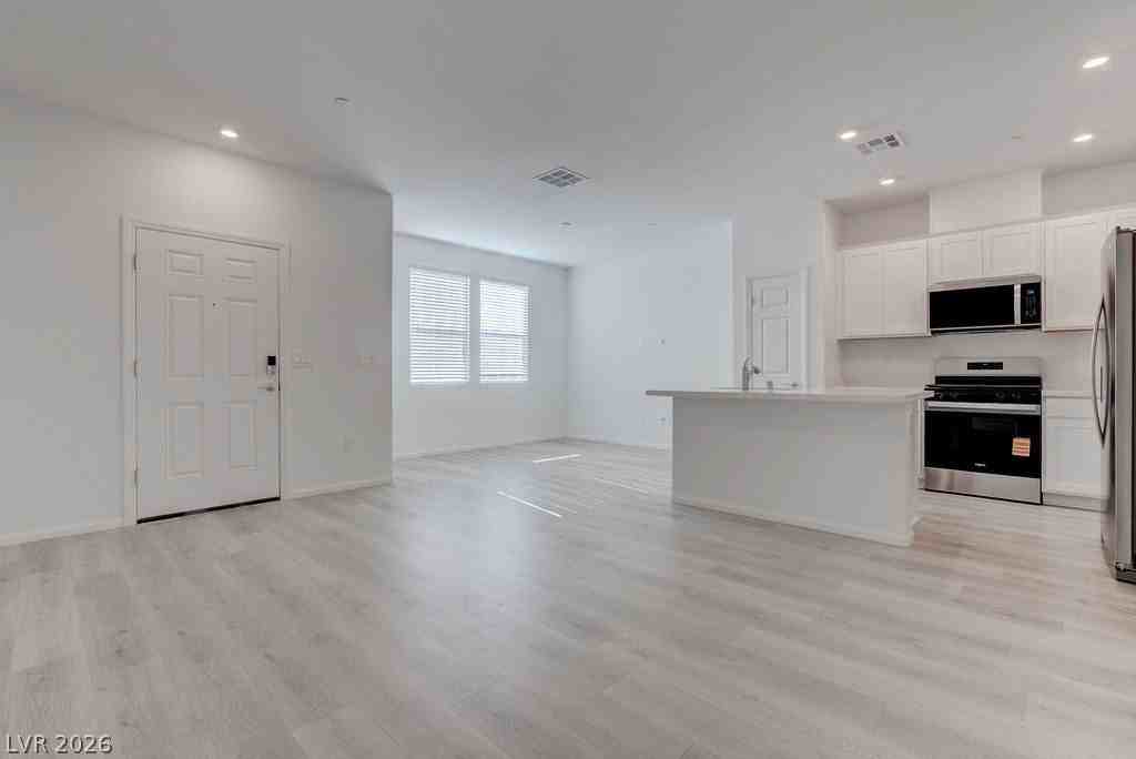 626 Bellus Pl - Photo 6 of 35