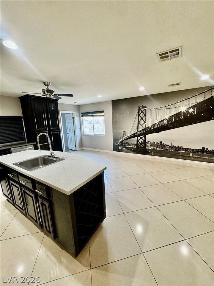 6966 Pleasant View Ave - Photo 3 of 17