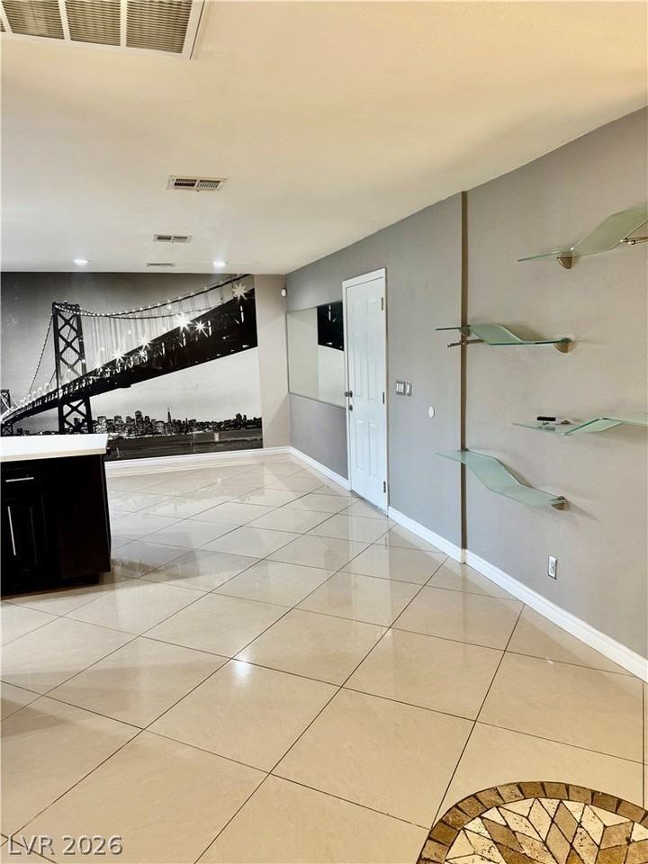 6966 Pleasant View Ave - Photo 7 of 17