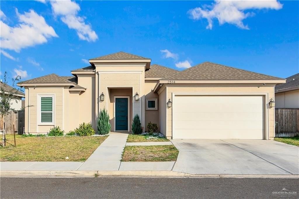 2514 Yarrow St - Photo 2 of 23