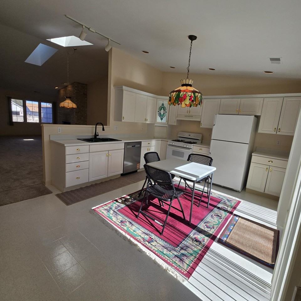 5721 Gull Dr - Photo 2 of 17