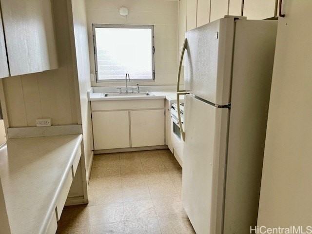 3 Iliahi St Apt B #B - Photo 3 of 7