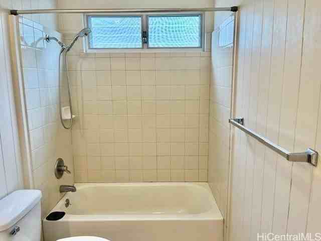 3 Iliahi St Apt B #B - Photo 5 of 7