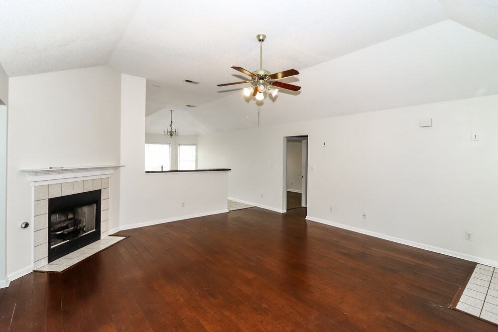 3833 Richbrook Dr - Photo 5 of 16