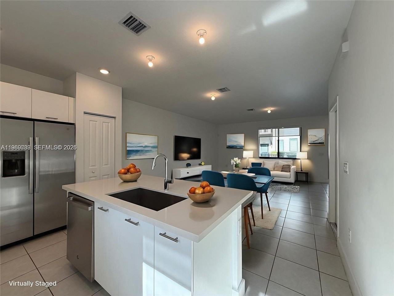 4654 Nw 83rd Pkwy #4654 - Photo 4 of 47