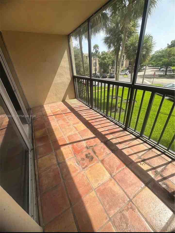 10845 Sw 112th Ave #204 - Photo 2 of 18