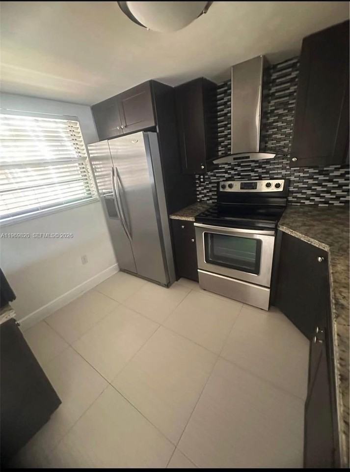 10845 Sw 112th Ave #204 - Photo 6 of 18