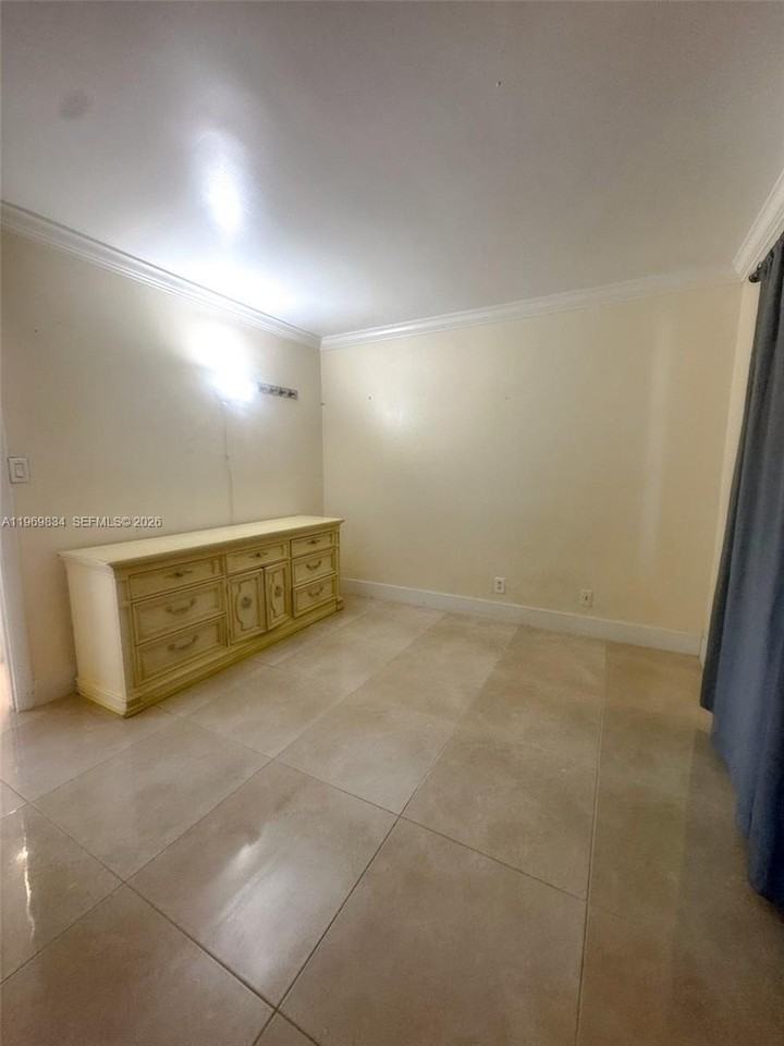 95 Ne 41st St #O216 - Photo 7 of 15