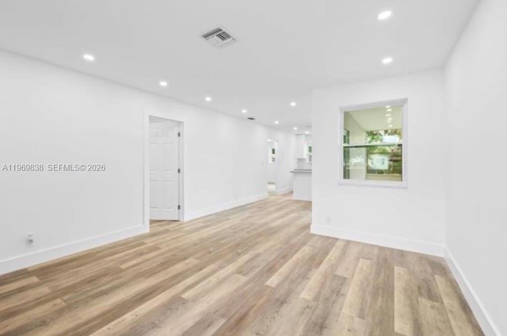 816 N Golf Dr #NA - Photo 7 of 29