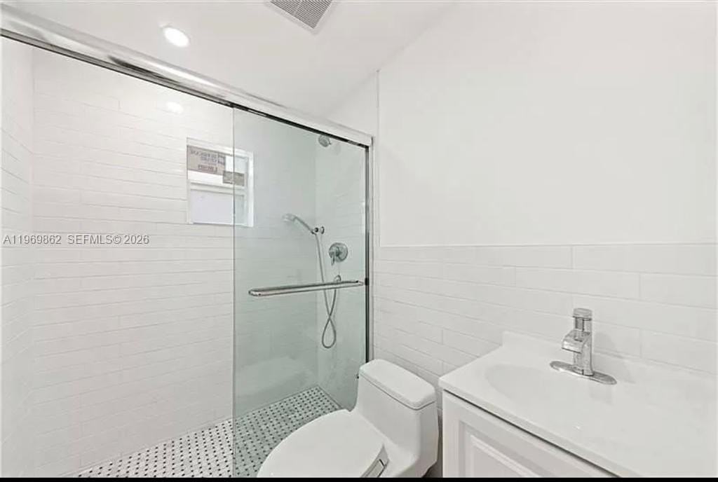 4020 Sw 50th St - Photo 5 of 10