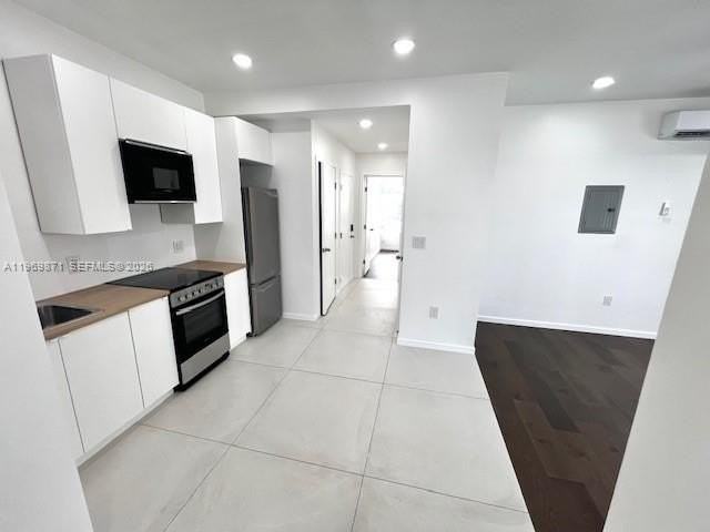 603 7th St #10 - Photo 3 of 13