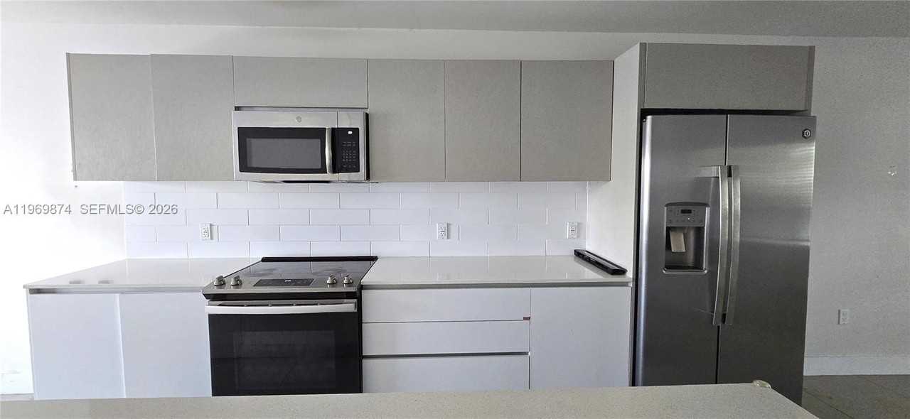 2535 Ne 193rd St #3104 - Photo 7 of 36