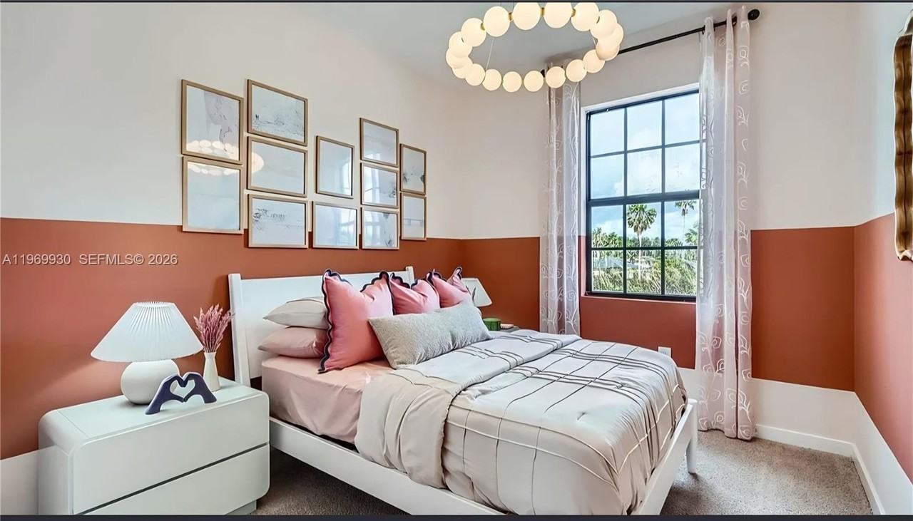 1114 Sw 9th Ave #0 - Photo 2 of 50