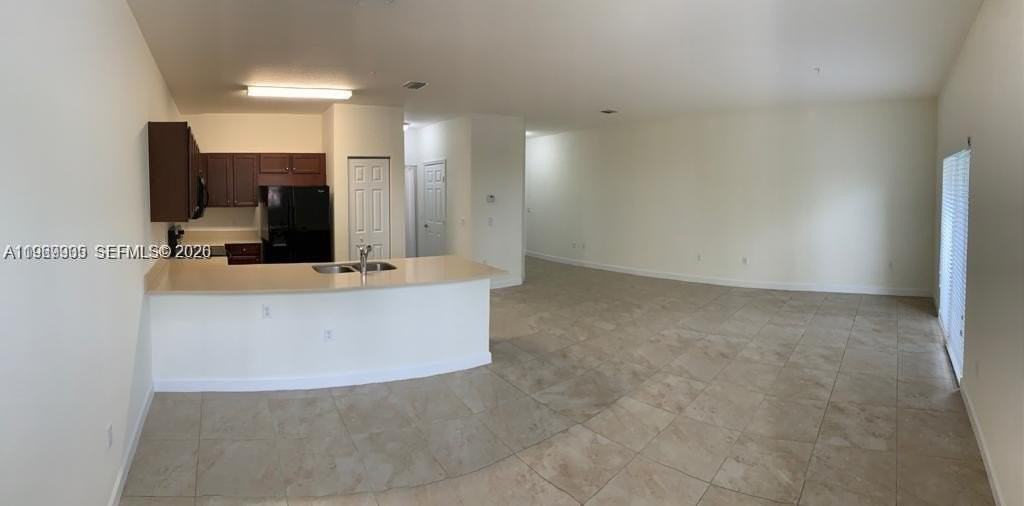 290 Nw 109th Ave #207 - Photo 5 of 9