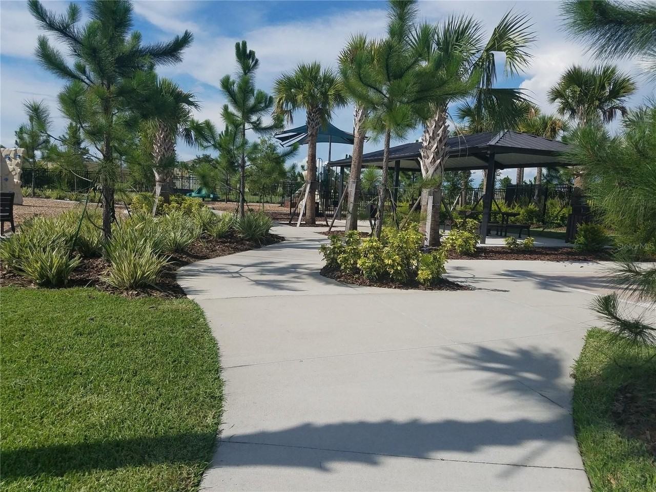 15773 High Bell Pl - Photo 6 of 13