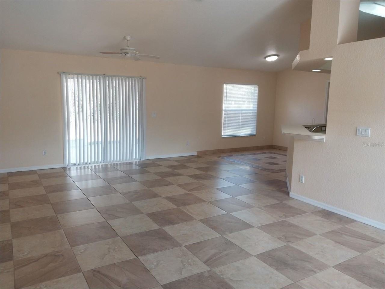 6886 Babbit Ave - Photo 2 of 13